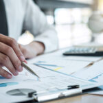 決算書の作成を税理士に依頼するメリット・デメリット