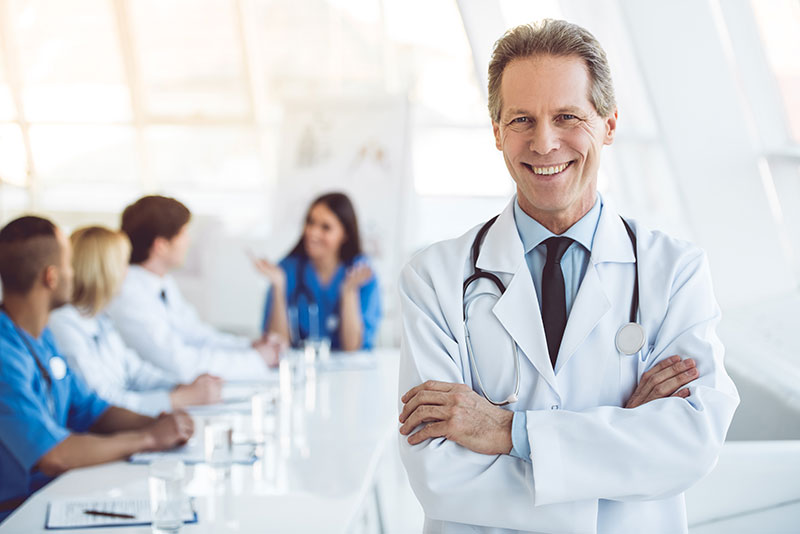 マイナンバーカードが健康保険証として利用可能に （令和３年３月～）