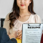 厚生労働省が推奨する「履歴書」の様式を見直しました