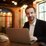 会社設立の手続きを税理士に依頼した場合どのくらい費用がかかる？