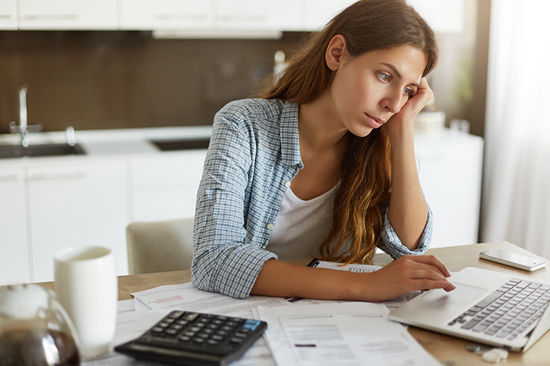 雇用保険料の引き上げ雇調金増、財源が不足