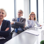 不祥事で役員報酬減額・返上時定期同額給与になるの？