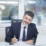 税理士顧問料の相場は月額3万円！？安い税理士と高い税理士の決定的な違い