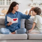 ひとり親控除が新設！具体的な内容や寡婦控除の違いについて徹底解説！