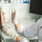 自費診療PCR検査費用の損金性と医療費控除の対象か否か