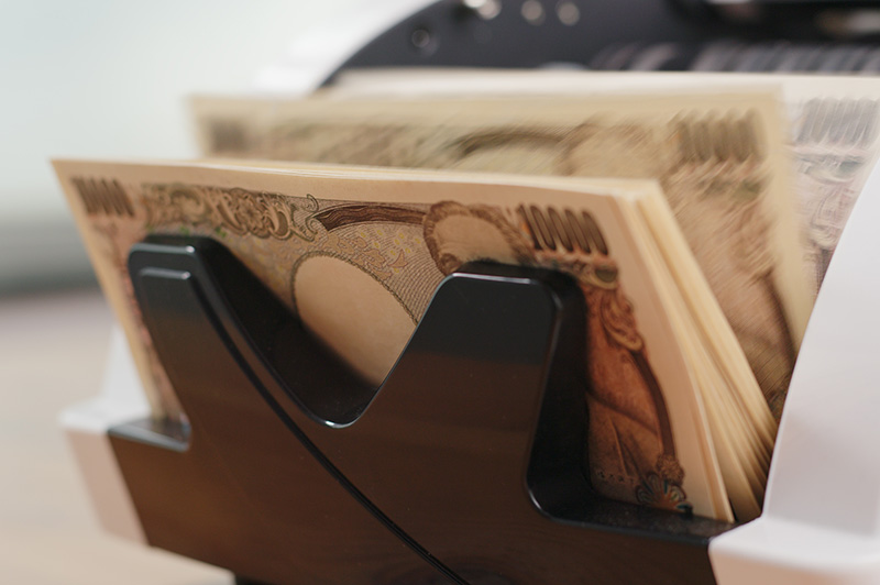 副業収入300万円の壁