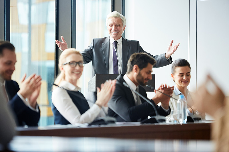 建議採用で税理士会のガッツポーズ