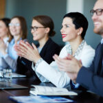 永年勤続表彰金の社保・労保・課税上の取扱い