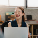 海外転勤=国外転出届で変わる－税金・健康保険・年金