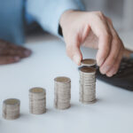 中堅・中小企業の賃上げへ ～大規模成長投資補助金～